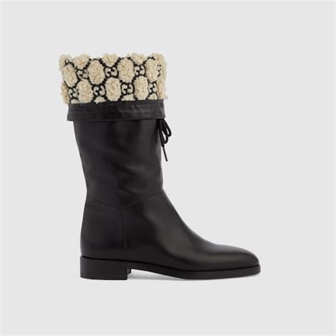 chaussure gucci avec fourrure|Bottes effet fourrure d’agneau GG pour femme .